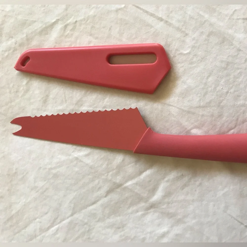 Williams Sonoma Red Serrated Cheese Knife with Matching Sheath